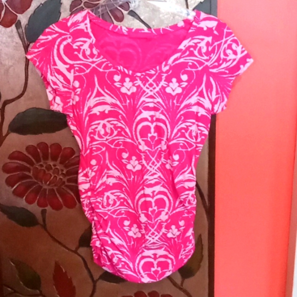 NWOT Bright Pink and White Summer Top with Scrunched Stretchy Sides, Size XS